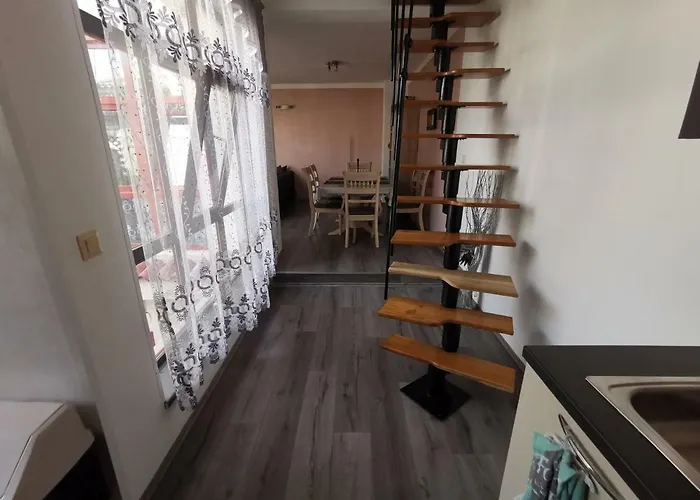 Old Town 아파트 *