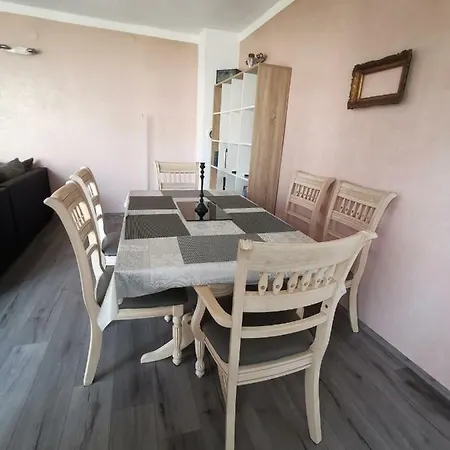 Old Town Apartman